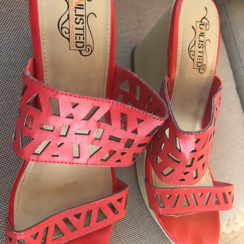 Coral wedges